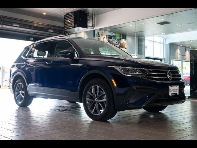 2022 Volkswagen Tiguan SE