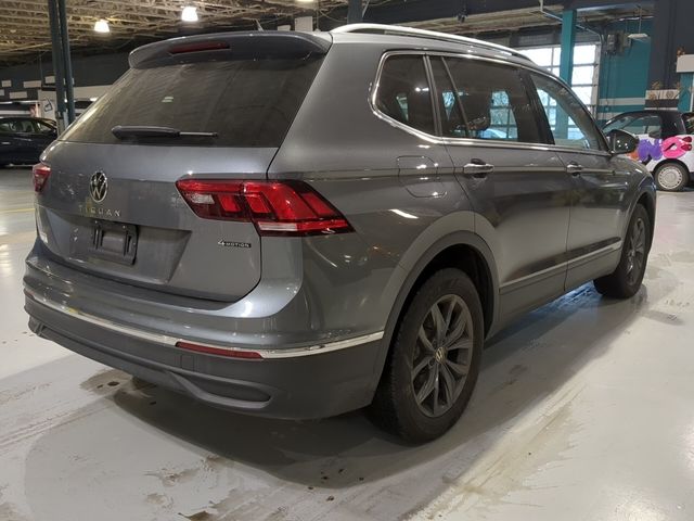 2022 Volkswagen Tiguan SE