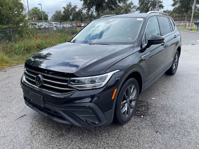 2022 Volkswagen Tiguan SE