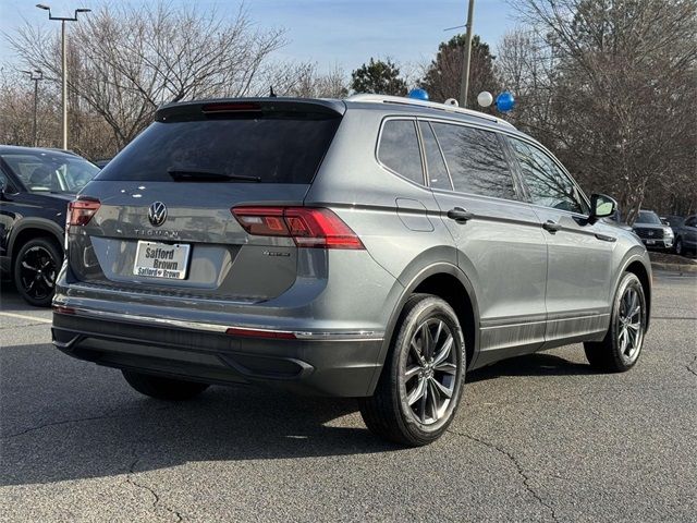 2022 Volkswagen Tiguan SE