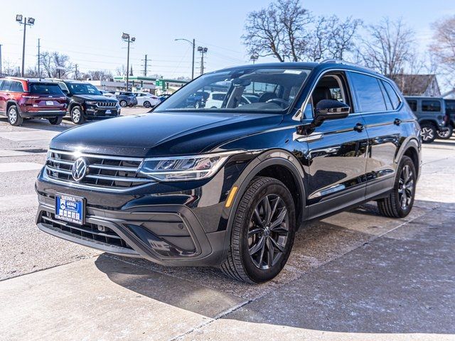 2022 Volkswagen Tiguan SE