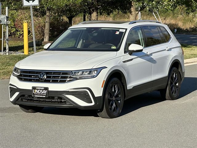 2022 Volkswagen Tiguan SE