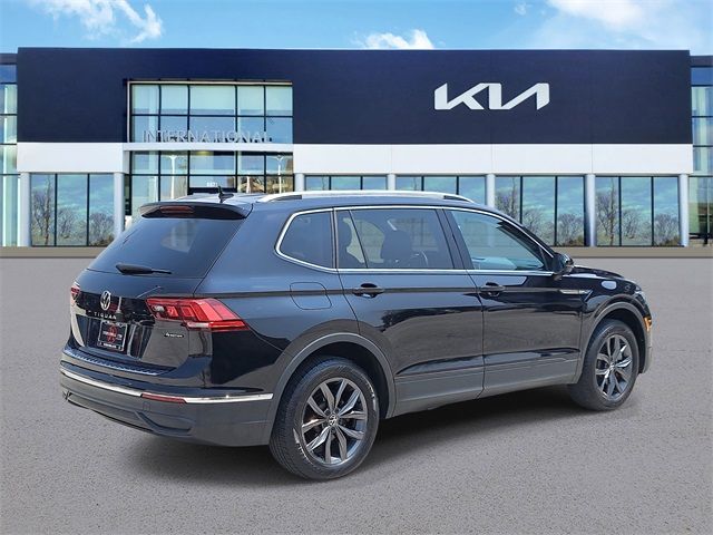 2022 Volkswagen Tiguan SE