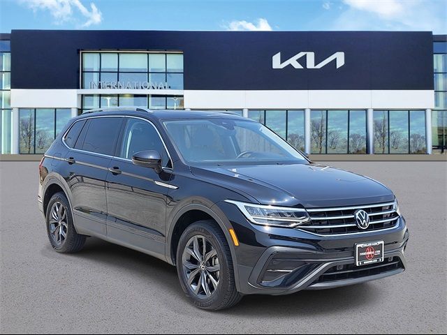 2022 Volkswagen Tiguan SE