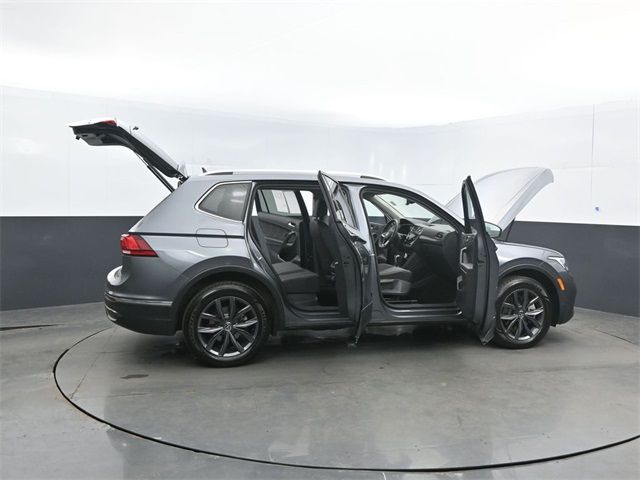 2022 Volkswagen Tiguan SE