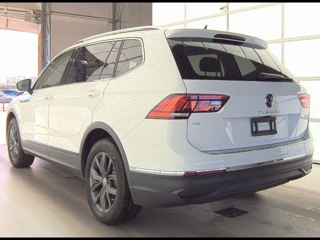 2022 Volkswagen Tiguan SE