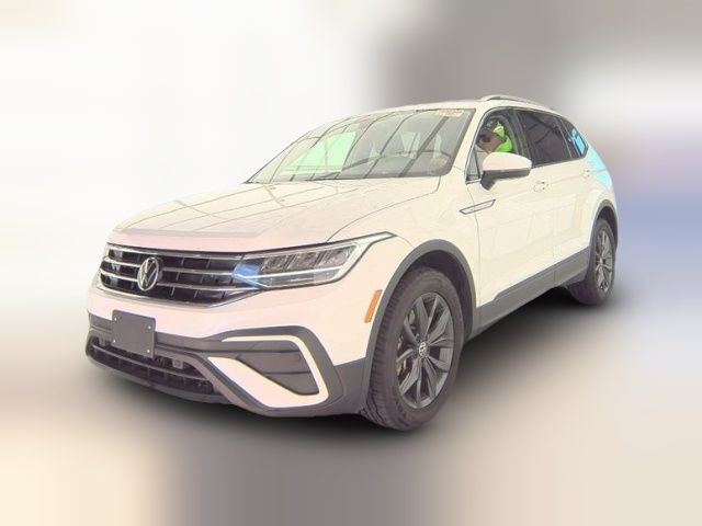 2022 Volkswagen Tiguan SE