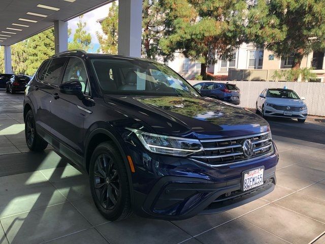 2022 Volkswagen Tiguan SE