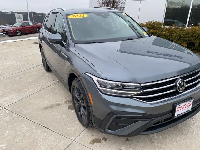 2022 Volkswagen Tiguan SE