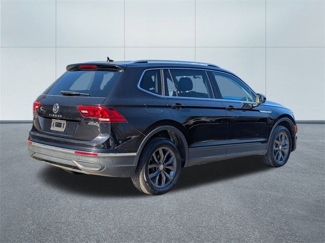 2022 Volkswagen Tiguan SE