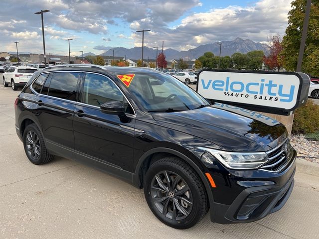 2022 Volkswagen Tiguan SE