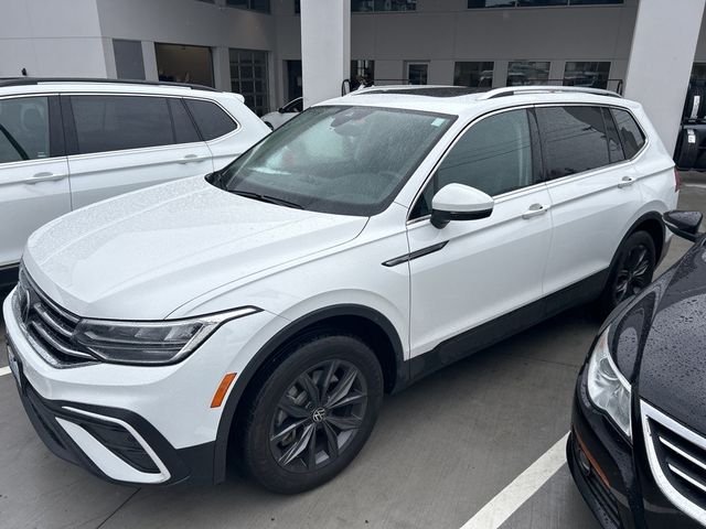 2022 Volkswagen Tiguan SE