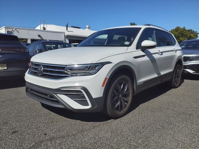 2022 Volkswagen Tiguan SE