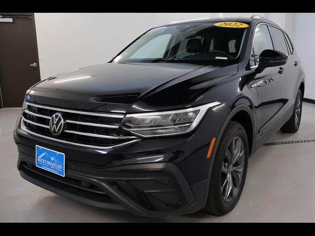 2022 Volkswagen Tiguan SE