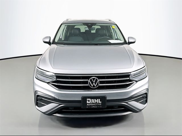 2022 Volkswagen Tiguan SE