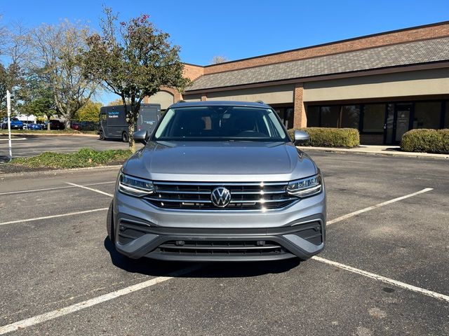 2022 Volkswagen Tiguan SE