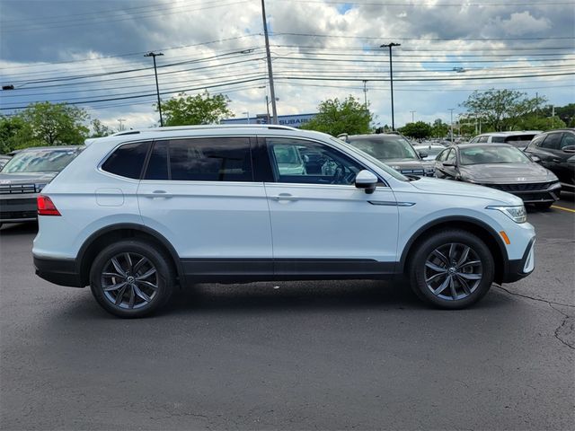 2022 Volkswagen Tiguan SE