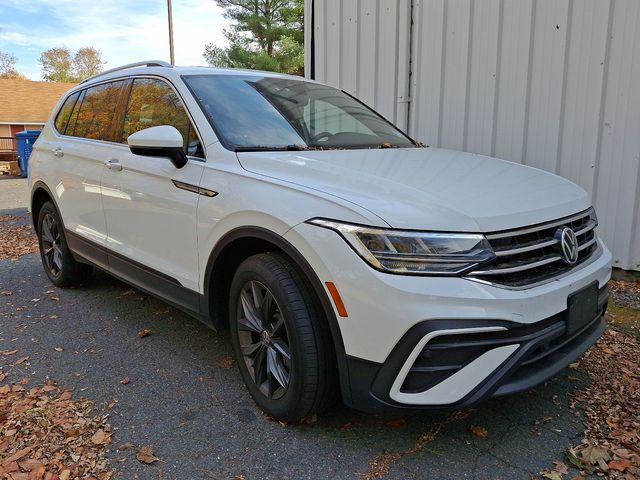 2022 Volkswagen Tiguan SE