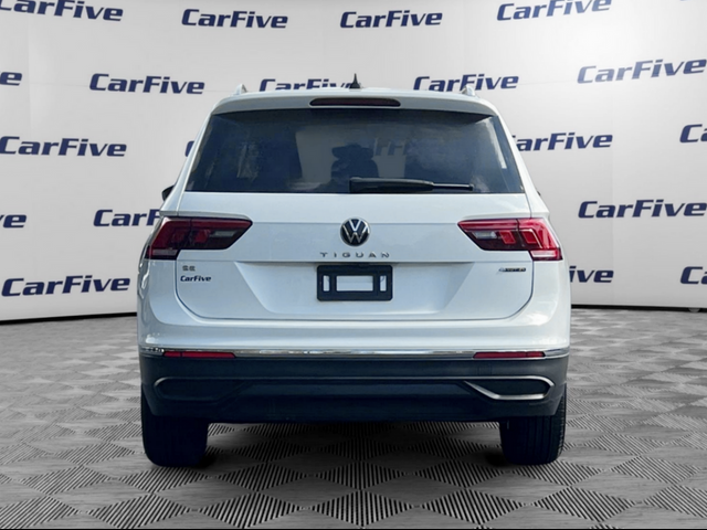 2022 Volkswagen Tiguan SE