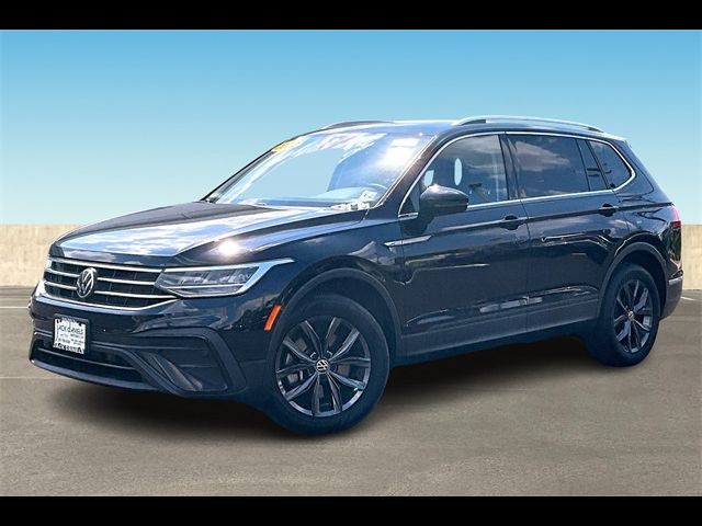 2022 Volkswagen Tiguan SE