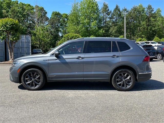 2022 Volkswagen Tiguan SE