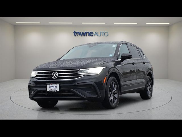 2022 Volkswagen Tiguan SE