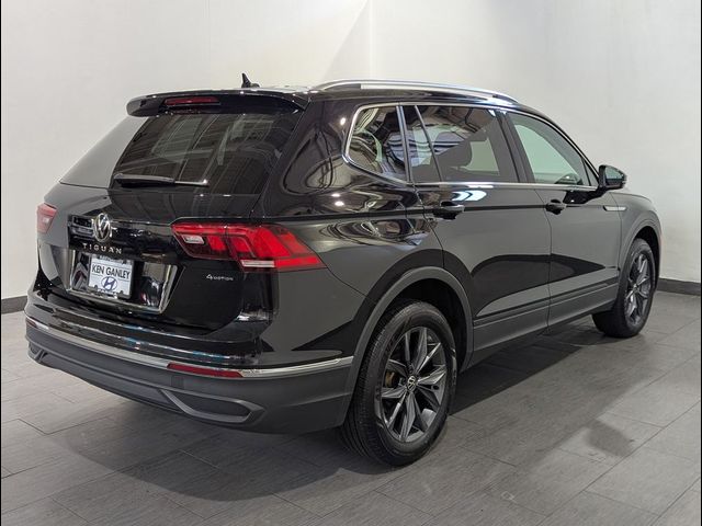 2022 Volkswagen Tiguan SE