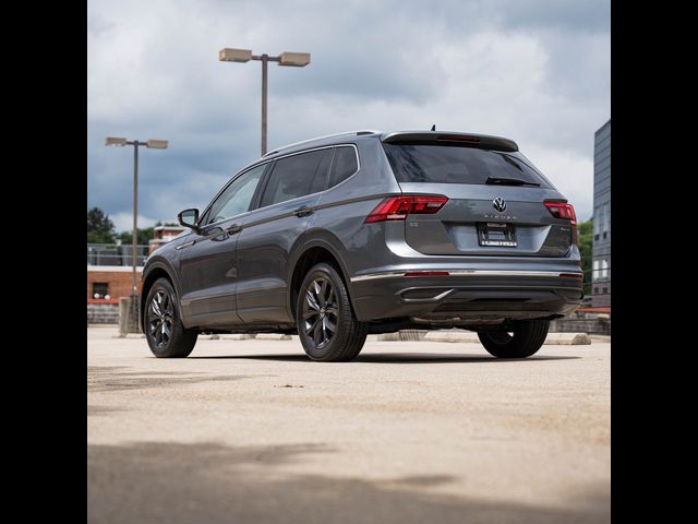 2022 Volkswagen Tiguan SE