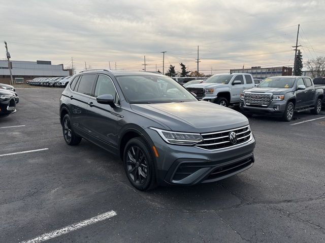 2022 Volkswagen Tiguan SE