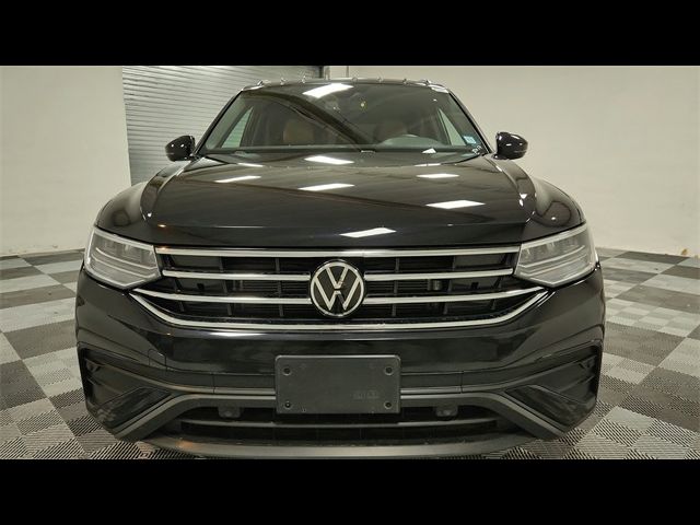 2022 Volkswagen Tiguan SE