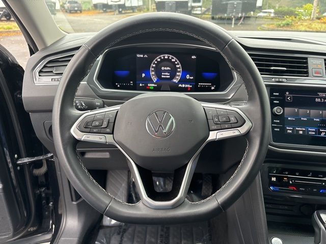 2022 Volkswagen Tiguan SE