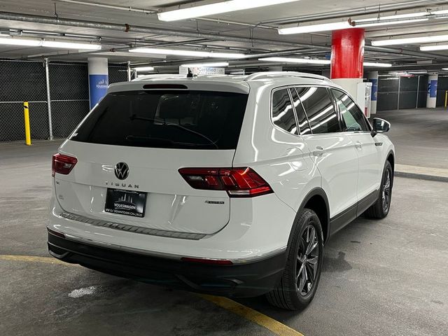 2022 Volkswagen Tiguan SE