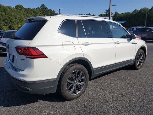 2022 Volkswagen Tiguan SE