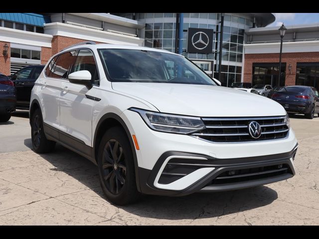 2022 Volkswagen Tiguan SE