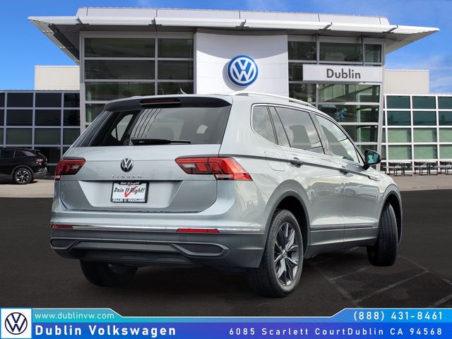 2022 Volkswagen Tiguan SE