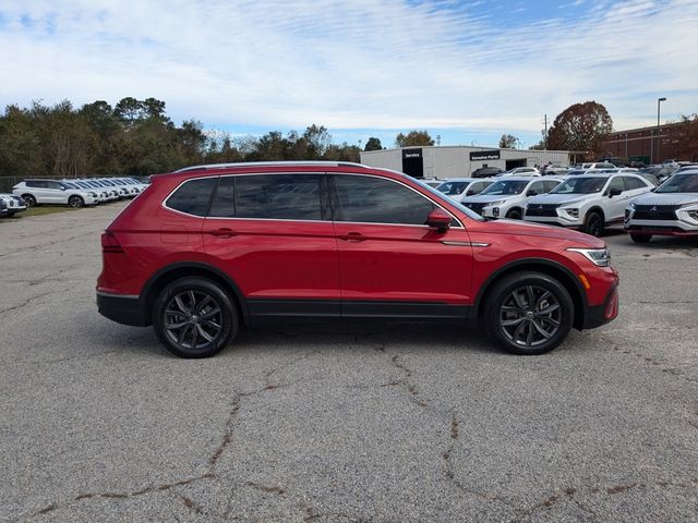 2022 Volkswagen Tiguan SE