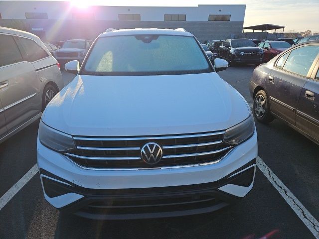 2022 Volkswagen Tiguan SE