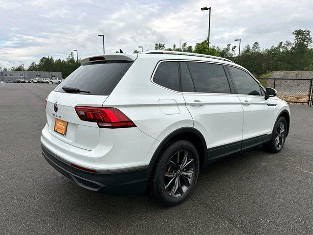 2022 Volkswagen Tiguan SE