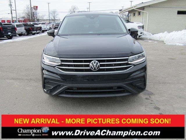 2022 Volkswagen Tiguan SE