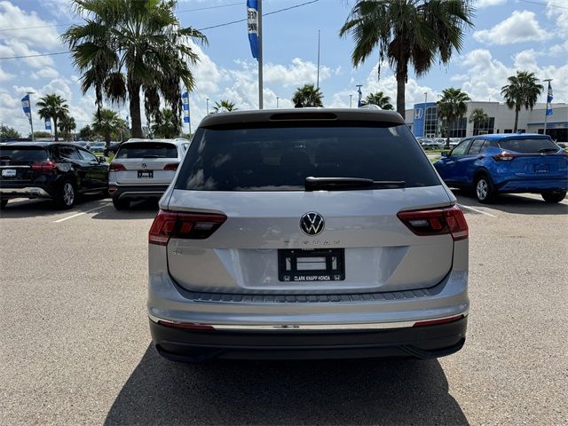 2022 Volkswagen Tiguan SE