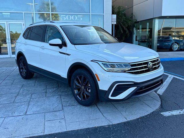 2022 Volkswagen Tiguan SE