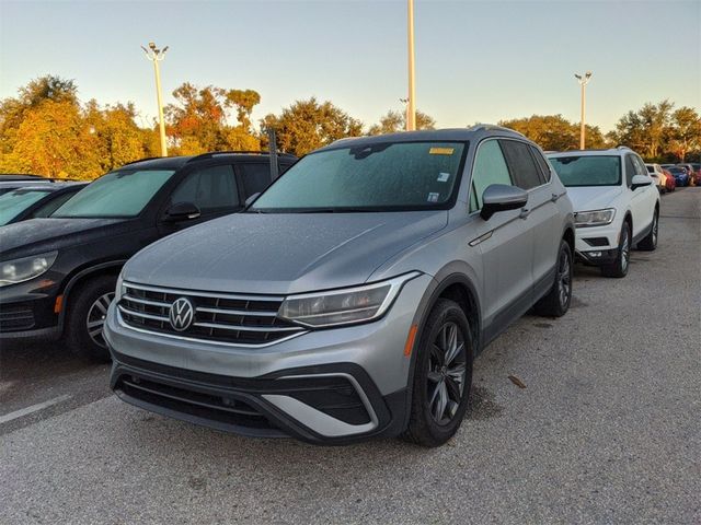 2022 Volkswagen Tiguan SE