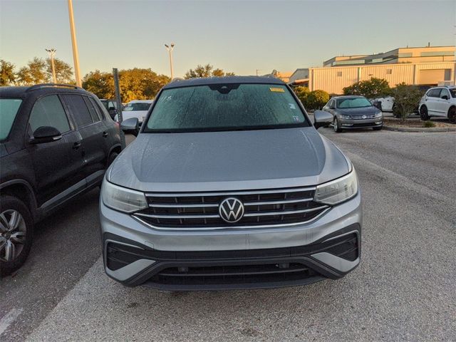 2022 Volkswagen Tiguan SE