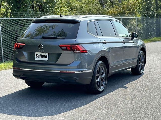 2022 Volkswagen Tiguan SE