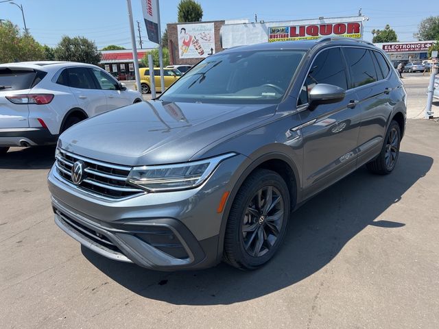 2022 Volkswagen Tiguan SE