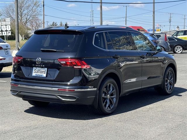 2022 Volkswagen Tiguan SE
