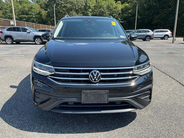 2022 Volkswagen Tiguan SE