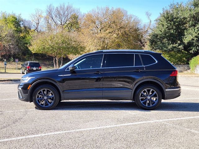 2022 Volkswagen Tiguan SE