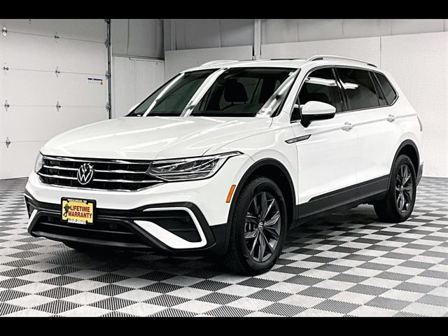 2022 Volkswagen Tiguan SE