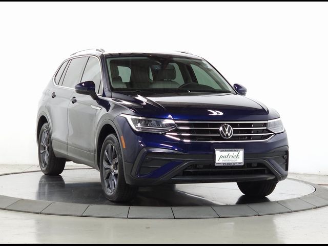 2022 Volkswagen Tiguan SE